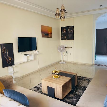 Charf Appartement Plage A Vos Pieds, Gare A 5 Min Et Parking Gratuit מראה חיצוני תמונה